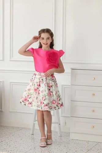 بلوزة فوشي بناتي بورده على الصدر 7120