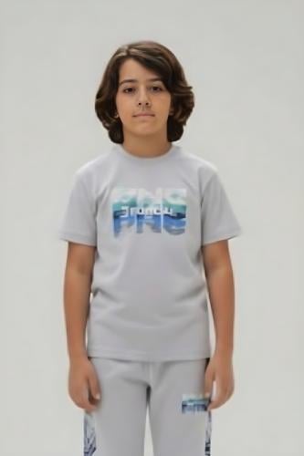 تيشيرت ولادي رياضي رمادي بتصميم عصري – موديل 4033