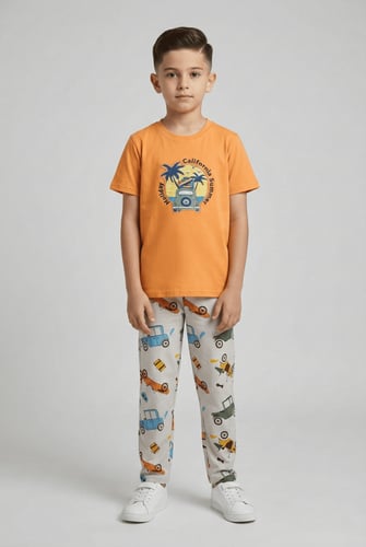 بيجاما ولادي على شكل سيارة 601786