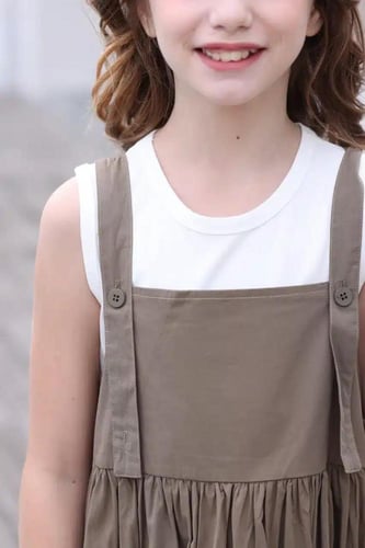 شيال بناتي بني مع بدي ابيض 7211