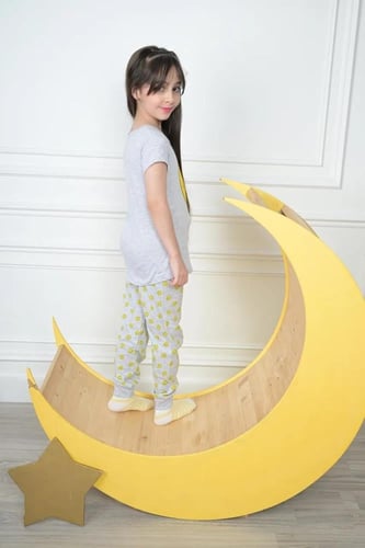 بجامه اطفال بناتي رسمه فيس على الصدر 82663