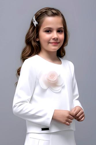 بلوزة بناتي ابيض كم طويل وورده بالصدر 7293