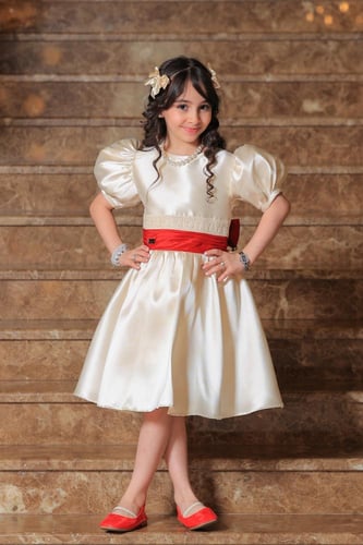 فستان بناتي سهرات بيج بحزام احمر S01137