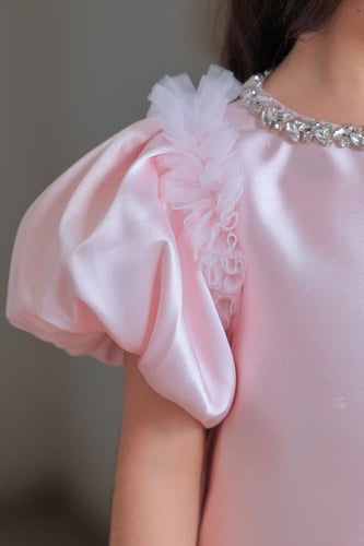 فستان بناتي سهرات وردي بفيونكة على الخصر S01149