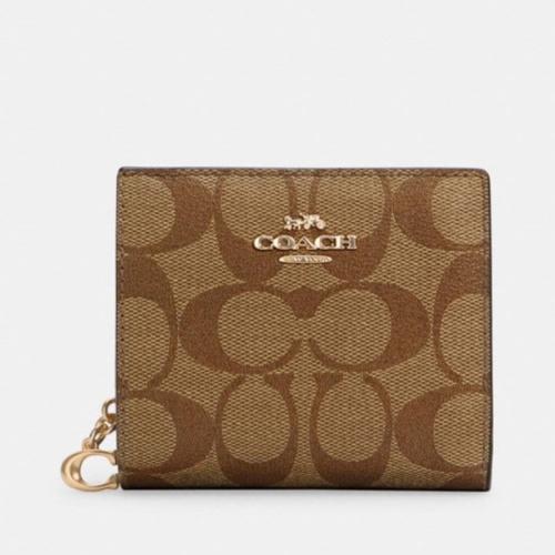 Coach - WT
