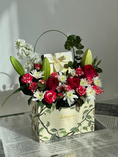 تنسيق ورد طبيعي مميز باضافة شكلاته انوش