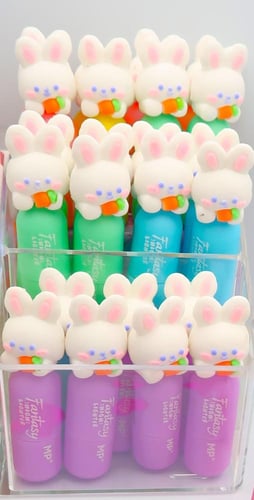 قلم هايلايتر بتصميم الأرنب بست ألوان مختلفة لمستلز...