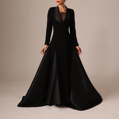 Sculpted Elegance