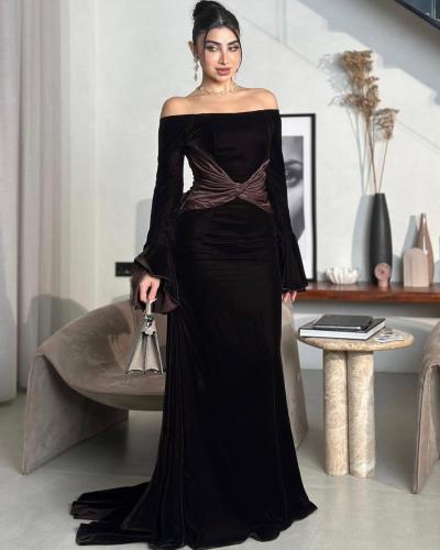 فستان سهرة مخمل كوري