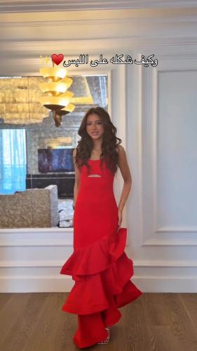 فستان ناعم باربي طبقات مائله