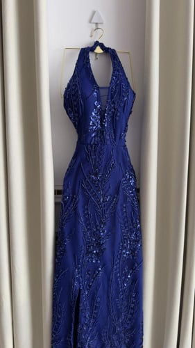 فستان سهرة كلفة مشجر خرز