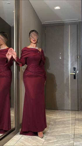 فستان باربي مطرز يدوي مبطن