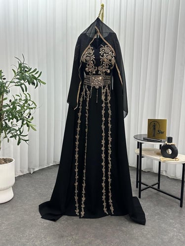 فستان سهرة باربي