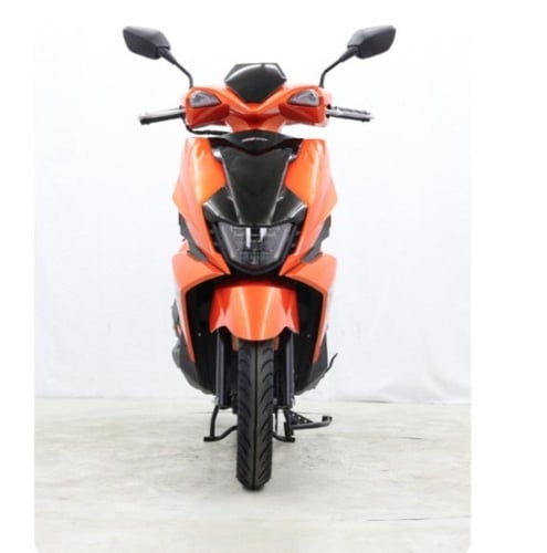 دباب عجيب باور سبورت شبيه سوزوكي افينيس اللون برتق...