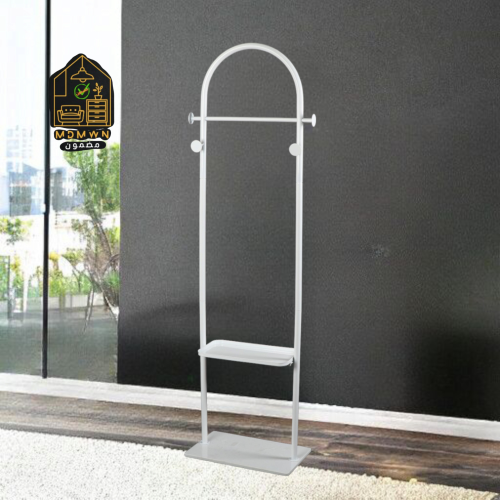 علاقة ملابس مع استاند لون ابيض