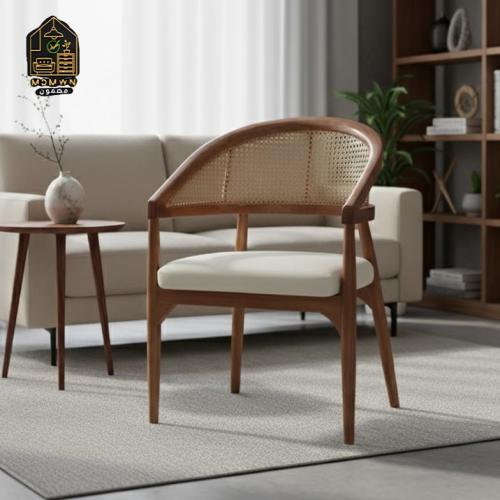 كرسي خشبي كلاسيك بظهر شبك