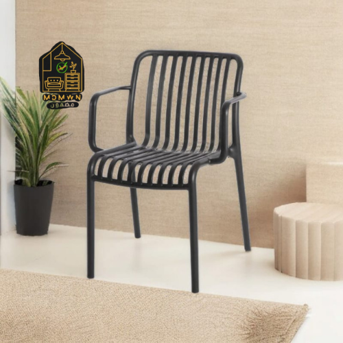 كرسي خارجي لون اسود