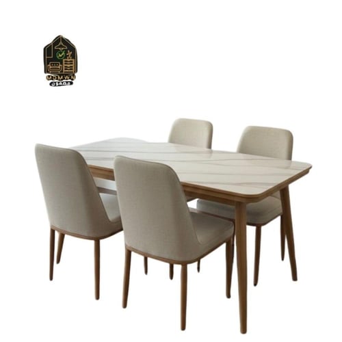 طاولة طعام الوان متعددة