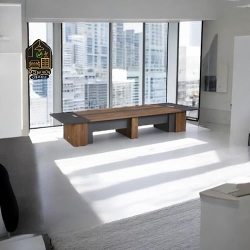 طاولة اجتماع بتصميم عصري