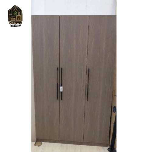 دولاب أنيق متعدد المقاسات