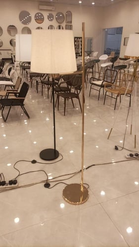 انارة ارضية لون ذهبي وأبيض