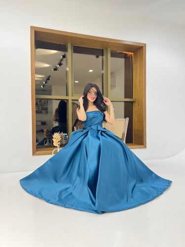 فستان ازرق قماش ملفوف سادة