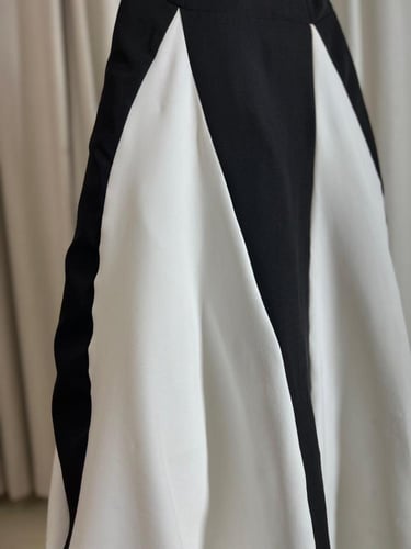 فستان لمسة الكلاسيك