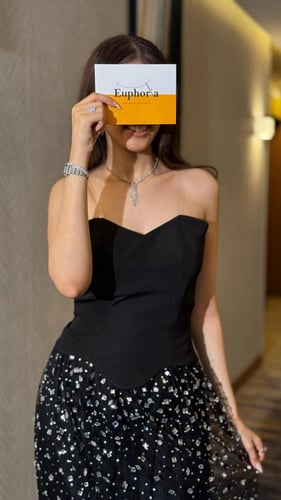 فستان الفصوص اسود