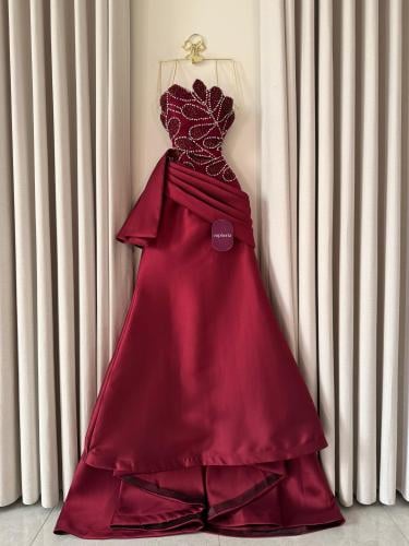 فستان منيره