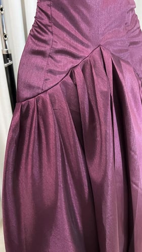 فستان سحر التوت