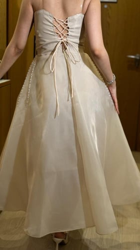 فستان همسة الكريستال