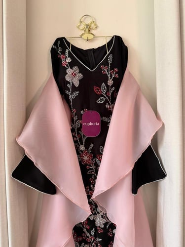 فستان ايمان