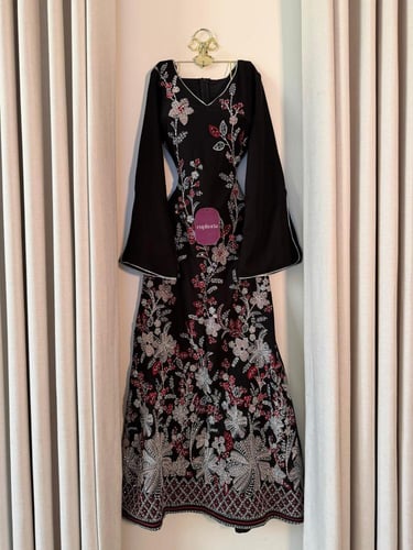 فستان ايمان