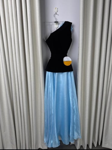 فستان مخمل معا كرنكل