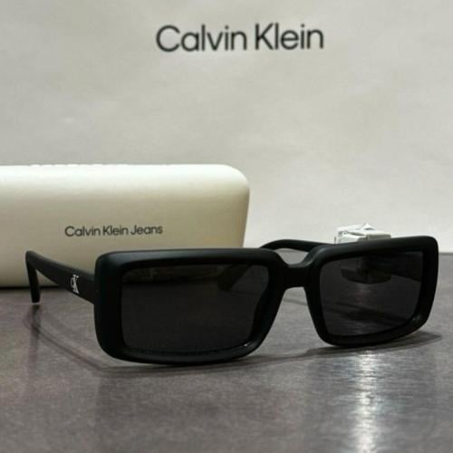 نظارة كالفن كلاين