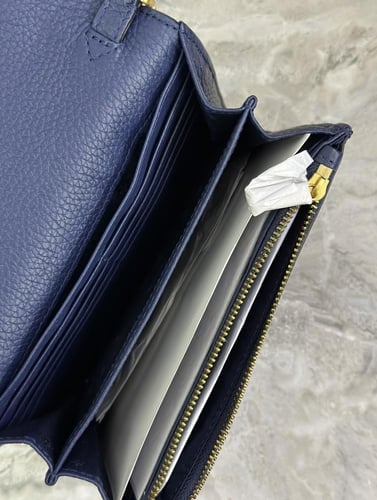 حقيبة توري برتش