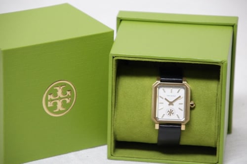 ساعة توي برتش