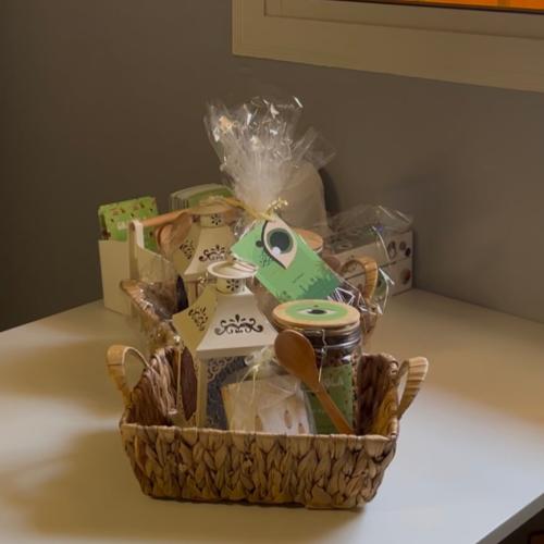 Distinctive Ramadan granola basket