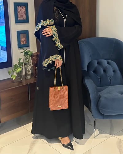 عباية مزن