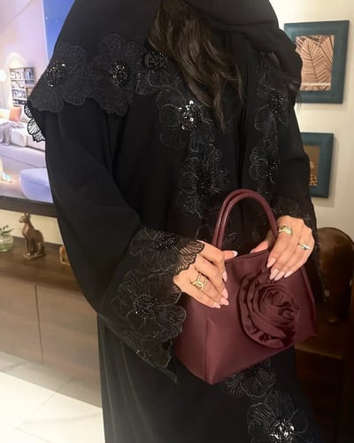 عباية لين MD52