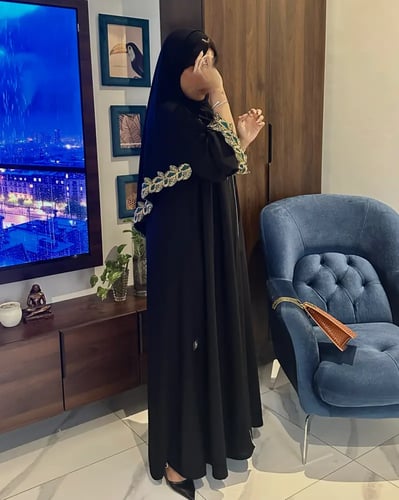 عباية مزن