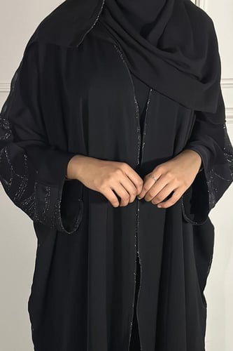 عباية روتس اوف نوار