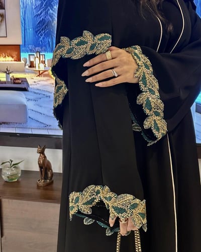 عباية مزن