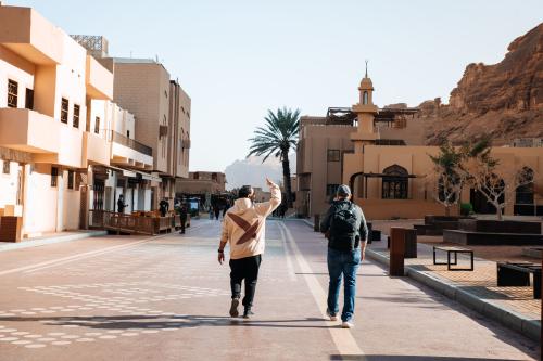 AlUla trip for two people ,one room 31 Dec - 2 Jan.