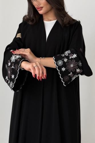 Abaya with embroidery and flared