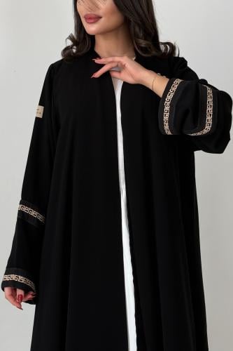 Abaya crepe with embroidered edges