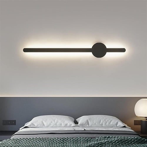 ابليك جداري مع اضاءة صفراء LED شكل طولي