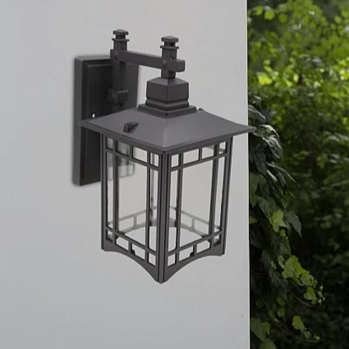فانوس جداري مربع مقاوم للظروف الخارجية