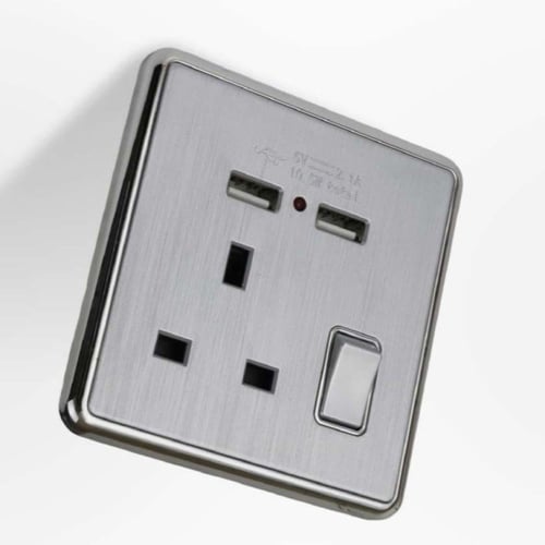 فيش مفرد 13A +USB فضى