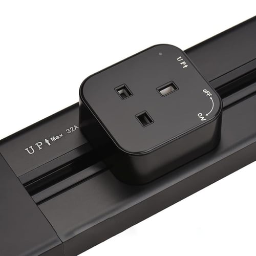 فيش مربع مجرى توصيلة مسطرة 13A اسود